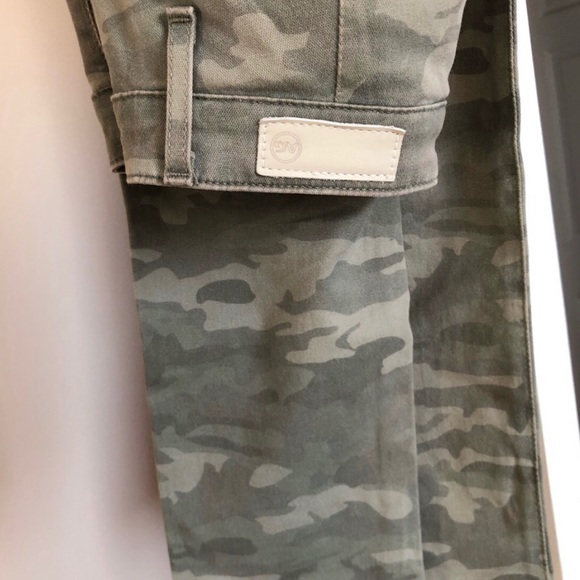 AG The Caden Camo Twill Trousers - Picture 4 of 9